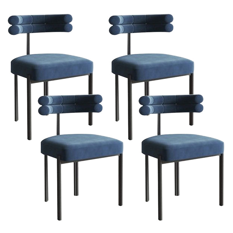 Moderne eenvoudige metalen zijstoel gestoffeerde eetkamerstoelen voor thuisgebruik