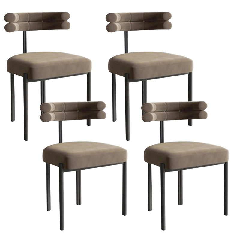 Moderne eenvoudige metalen zijstoel gestoffeerde eetkamerstoelen voor thuisgebruik