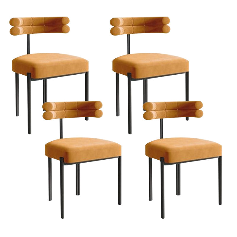 Moderne eenvoudige metalen zijstoel gestoffeerde eetkamerstoelen voor thuisgebruik