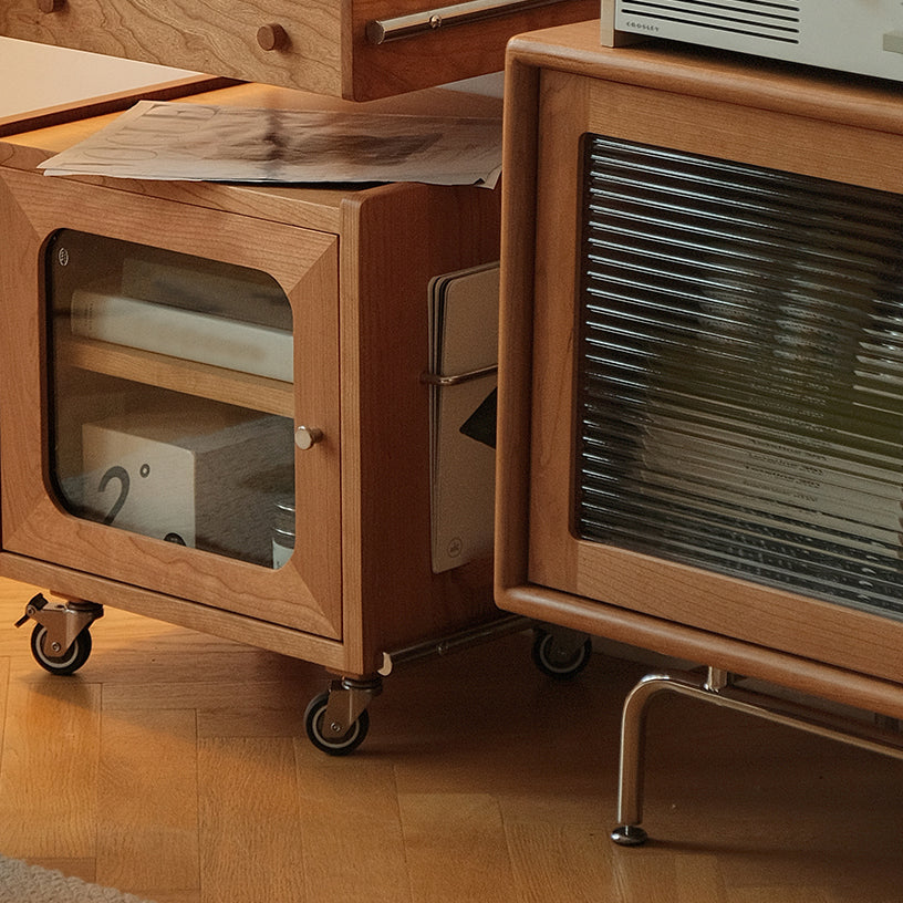 Scandinavian TV Stand Console Wooden TV Media Stand with Doors Clearhalo 'furn' 'furn_tv_stands_entertainment_centers' 'Furniture' 'Living Room Furniture' 'TV Stands & Entertainment Centers' 'TV Stands & Media Storage Furniture' 'tv_stands_entertainment_centers' 7082576