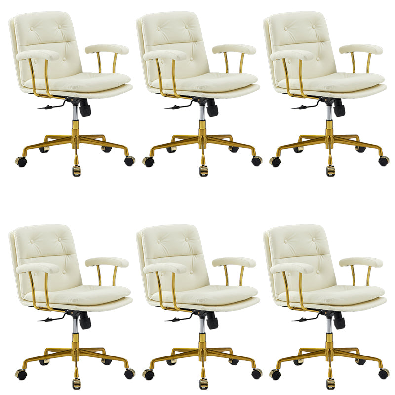 Chaise de bras rembourrée en cuir à hauteur de siège réglable chaise de bureau avec roues