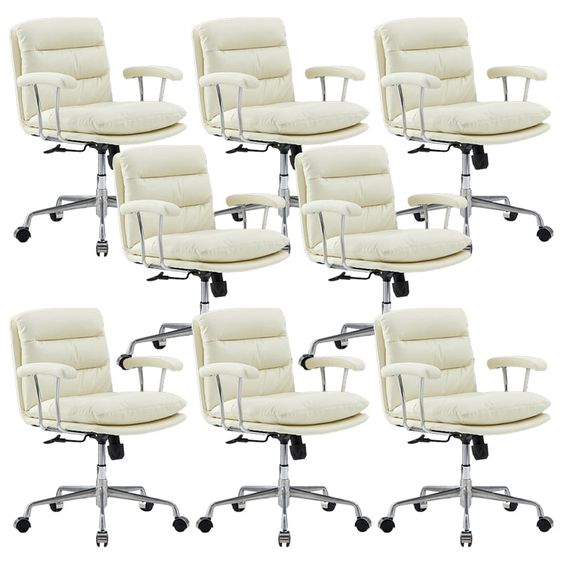 Chaise de bras rembourrée en cuir à hauteur de siège réglable chaise de bureau avec roues