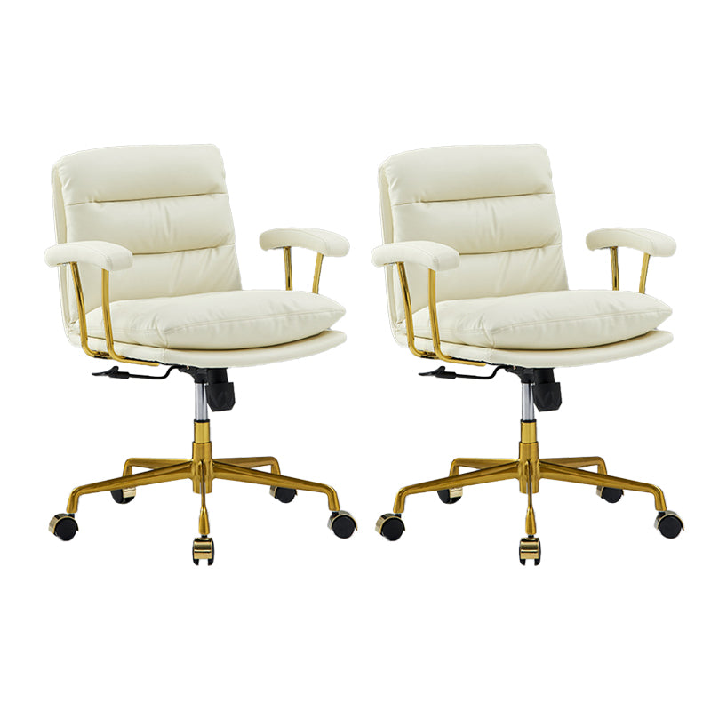 Chaise de bras rembourrée en cuir à hauteur de siège réglable chaise de bureau avec roues