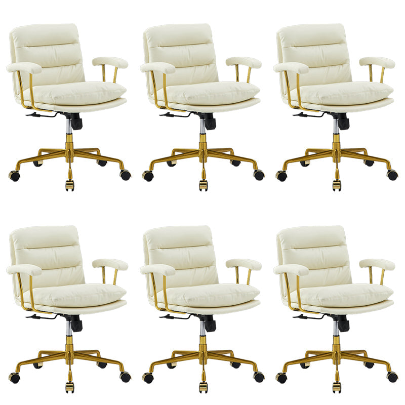 Chaise de bras rembourrée en cuir à hauteur de siège réglable chaise de bureau avec roues