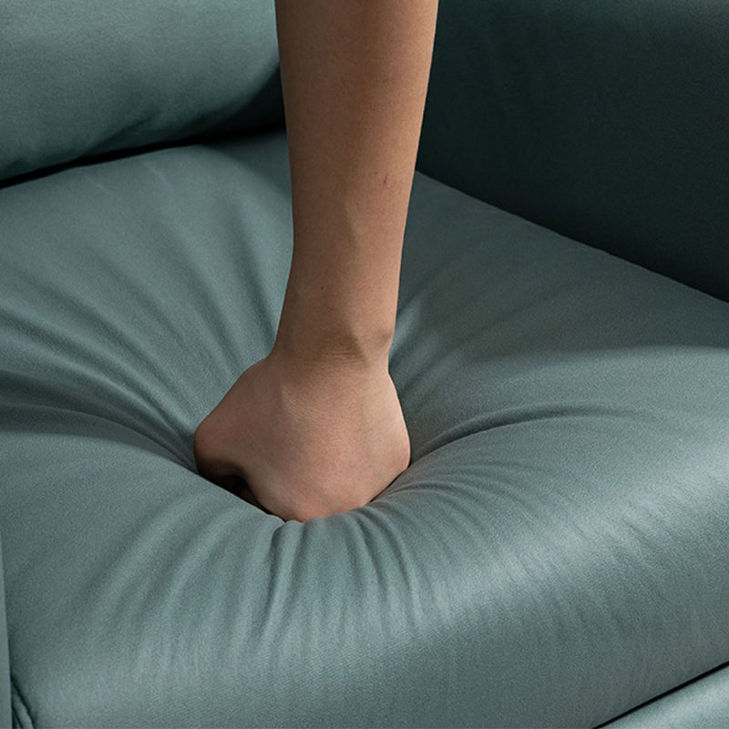 Posizionamento della poltrona a serio in pelle in pelle con finta reclinabile