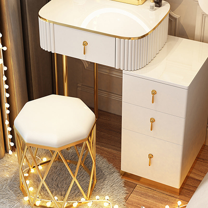 Solid Wood Makeup Vanity Desk Lighted Mirror Makeup Vanity Set Clearhalo 'Bedroom Furniture' 'furn' 'furn_makeup_vanities' 'Furniture' 'Makeup Vanities' 'makeup_vanities' 7092058