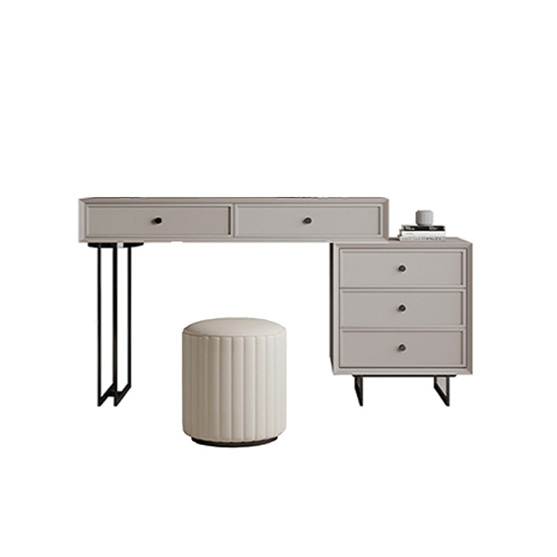 Set da tavolo da toeletta per la scrivania vanità per trucco grigio in piedi