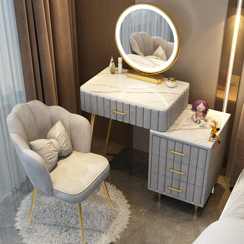 Set di vanità per trucco a specchio illuminato