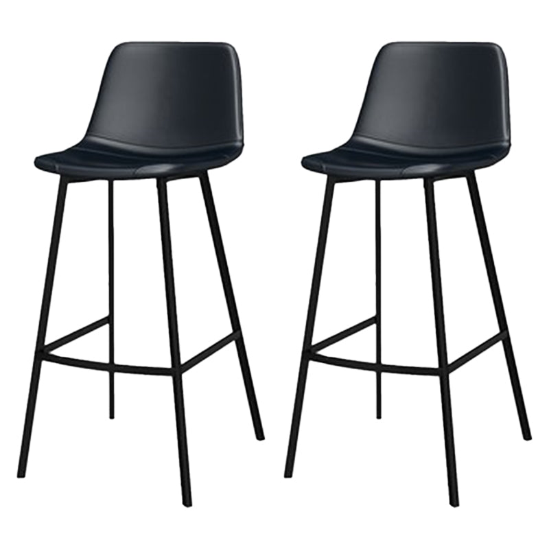 Sgabello da barre per barre della barretta in pelle finta con base nera