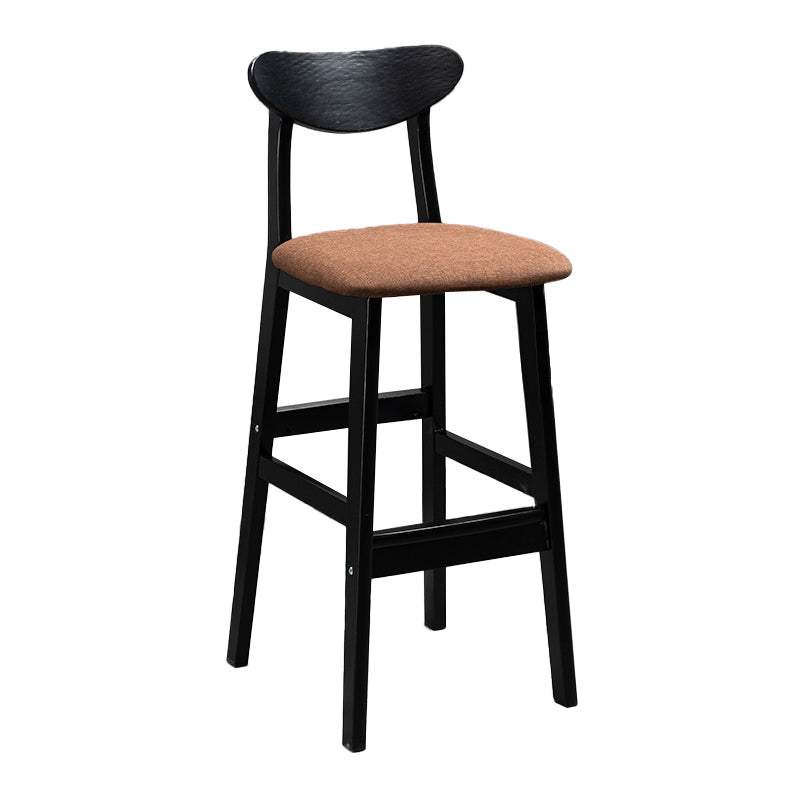 Sgabelli da bar imbottiti da bar in legno solido industriale con gambe nere