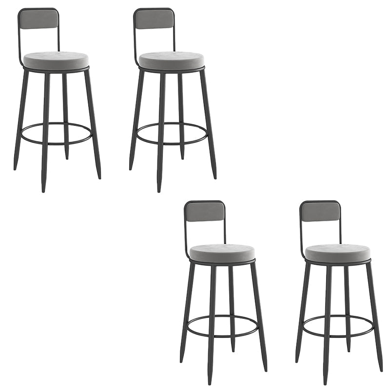 Sgabelli da bar in imbottitura rotonda con poggiapiedi