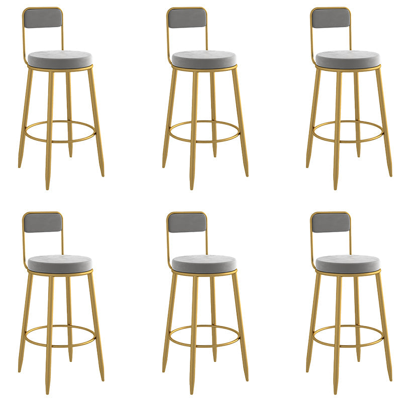 Sgabelli da bar in imbottitura rotonda con poggiapiedi