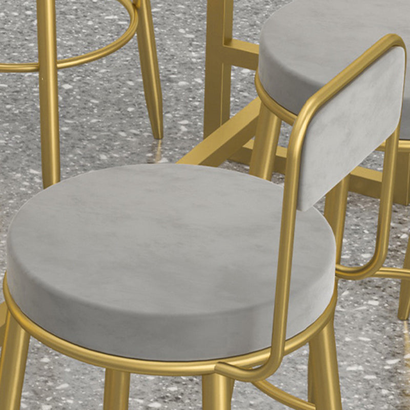 Sgabelli da bar in imbottitura rotonda con poggiapiedi