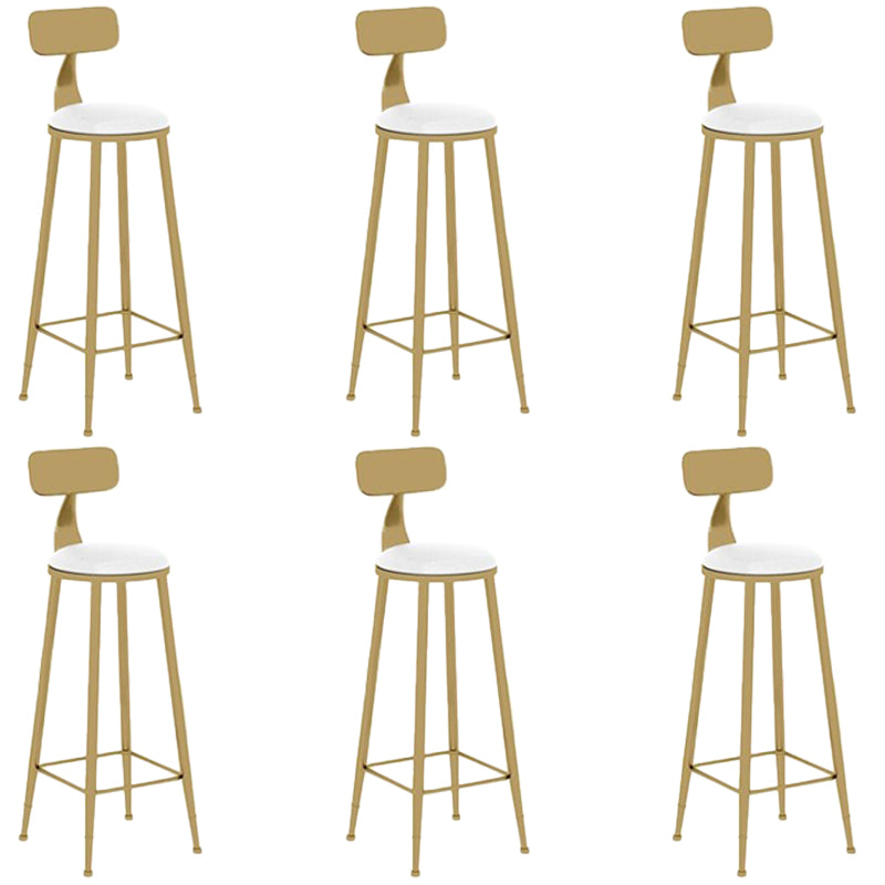 Glamouröser runder Esshocker Low Rückenstühle mit goldener Metallbasis