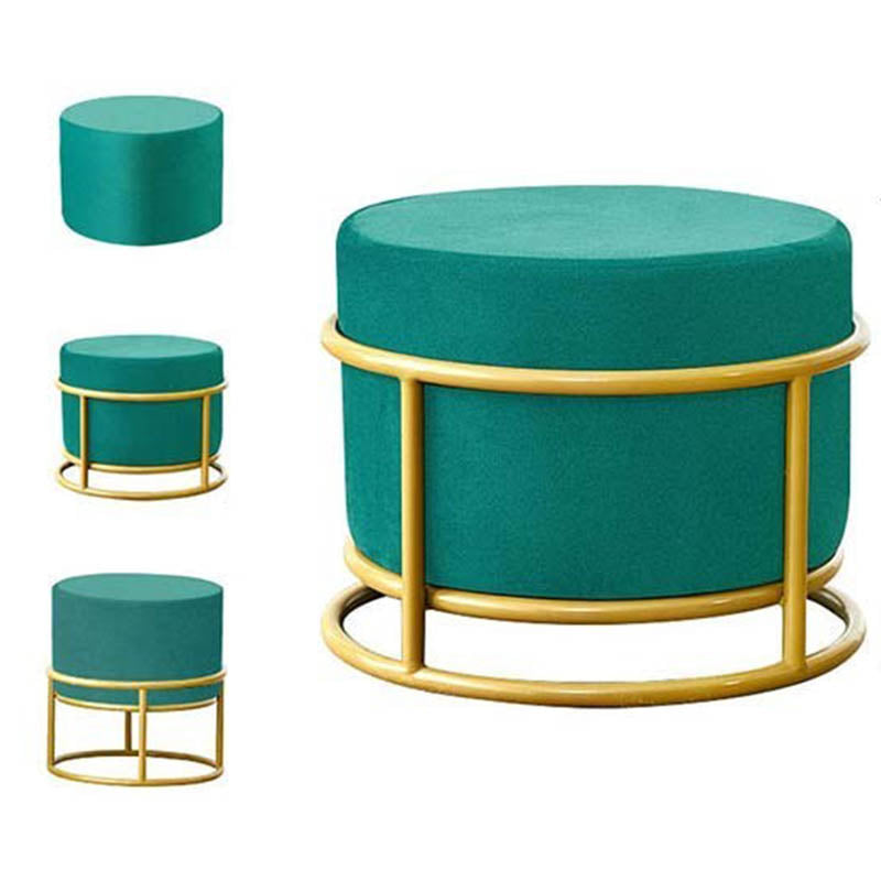 Luxury Ottoman Velvet Upholstered Solid Color Round Ottoman with Metal Legs Green 1 Piece Clearhalo 'furn' 'furn_ottomans_poufs' 'Furniture' 'Living Room Furniture' 'Ottomans & Poufs' 'ottomans_poufs' 7097472