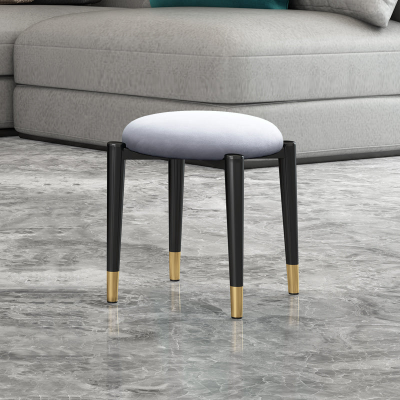 Luxury Ottoman Velvet Tear Resistant Solid Color Round Ottoman with Metal Legs Gray 1 Piece Clearhalo 'furn' 'furn_ottomans_poufs' 'Furniture' 'Living Room Furniture' 'Ottomans & Poufs' 'ottomans_poufs' 7101888