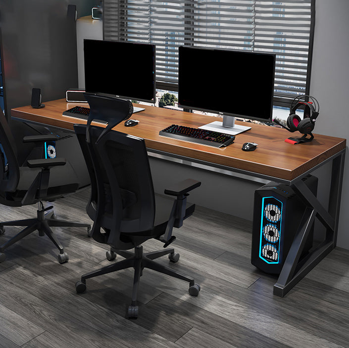 Bureau de bureau en bois massif bureau d'ordinateur de finition antique avec des jambes en métal