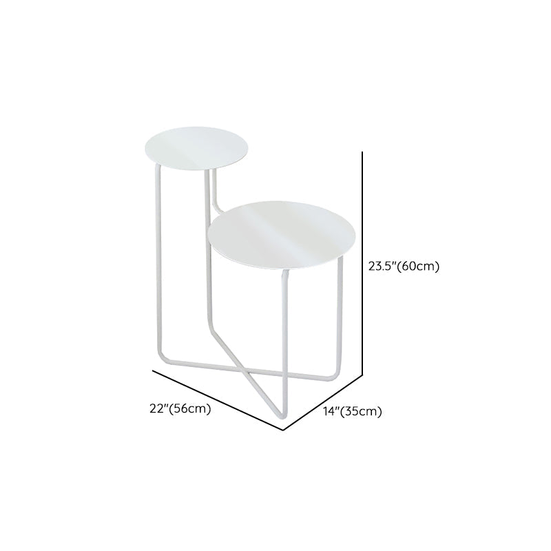Zeitgenössischer Metall am Nachttisch am Nachttisch