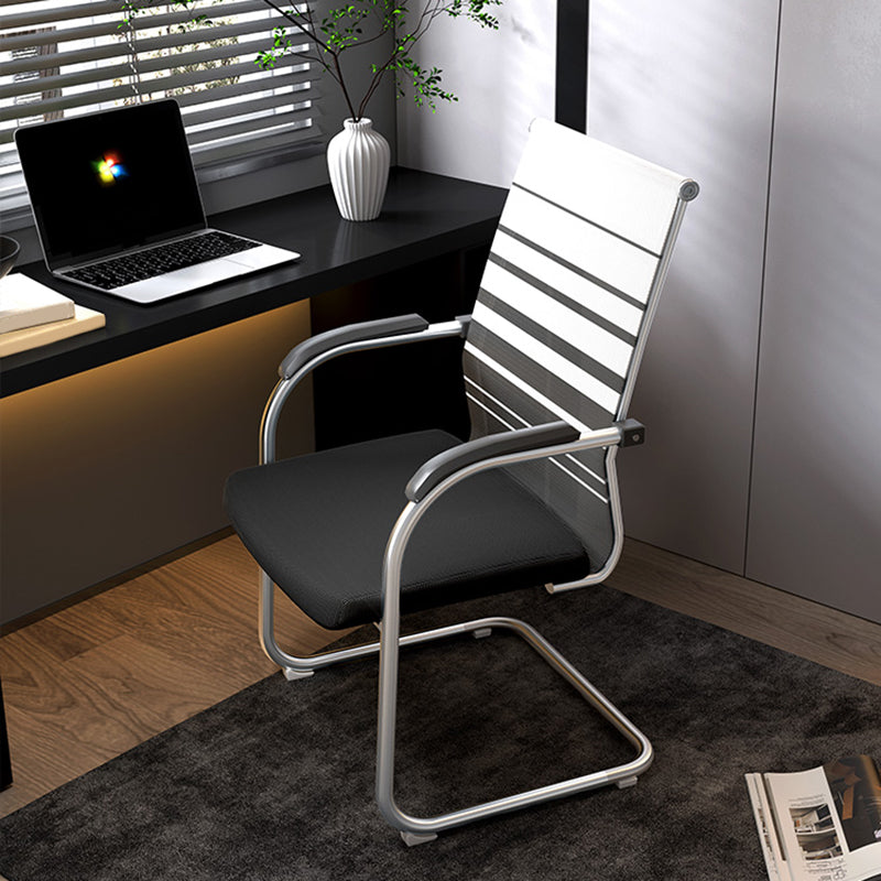 Moderner Bürostuhl fester Waffen ergonomischer Stuhl mit atmungsaktivem Rücken