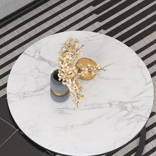 Mesa de cóctel en el marco Café de pizarra o mesa de altura con cajones de almacenamiento