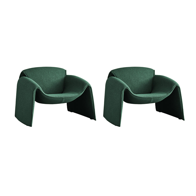 Contemporary 31.49 "sedia a spugna di spugna fissata di colore solido.