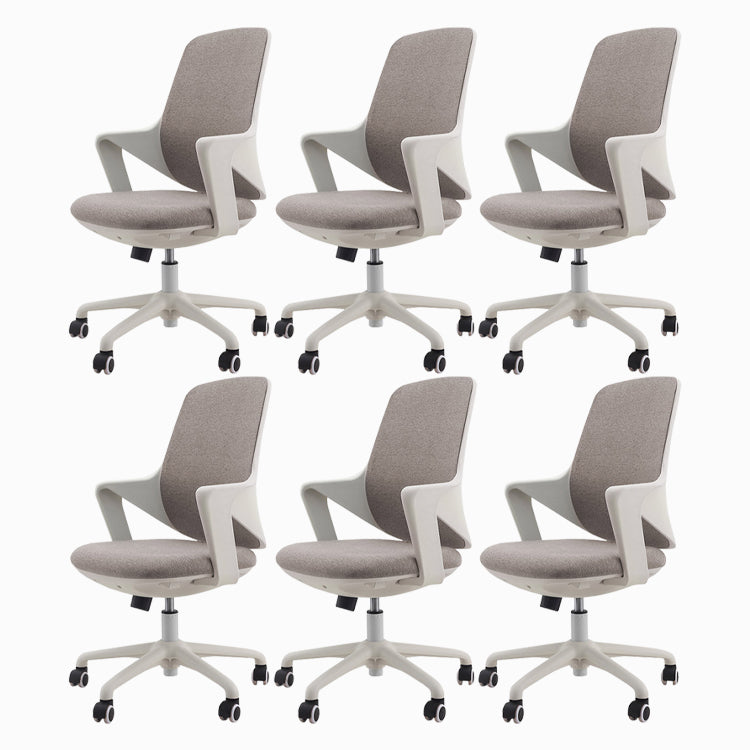 固定されたアームズデスクチェアモダンな調整可能なシート高さホイール付き人間工学に基づいたスイベルチェア