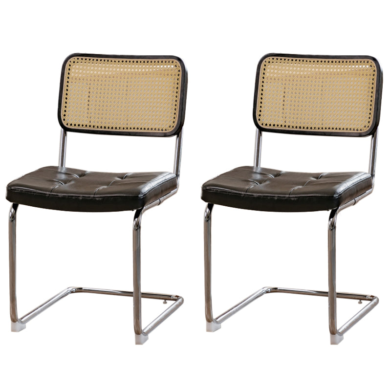 Silla lateral tapizada silla de brazo trasero de estilo moderno con base cromada