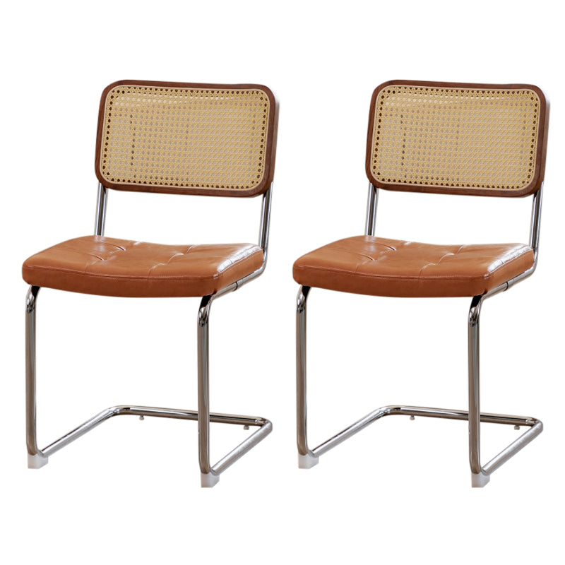 Silla lateral tapizada silla de brazo trasero de estilo moderno con base cromada