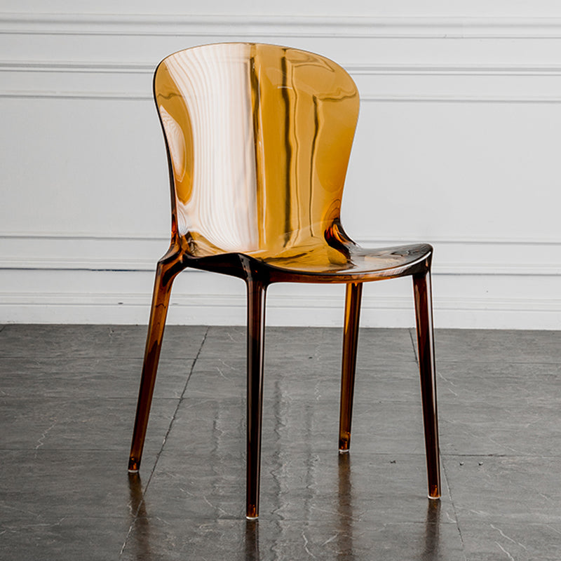 Eetkamer armloze eetkamerstoel plastic stapel zijkant