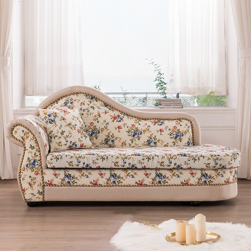Traditionele fauteuil met één arm en gerolde armleuningen