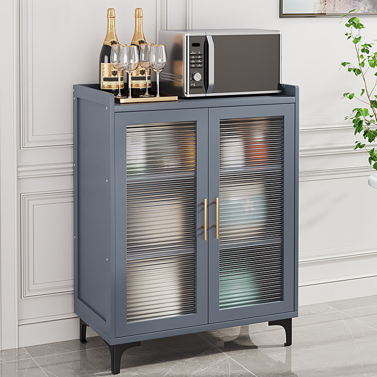 Server di pranzo in bambù di buffet grigio con spazio per la sala da pranzo