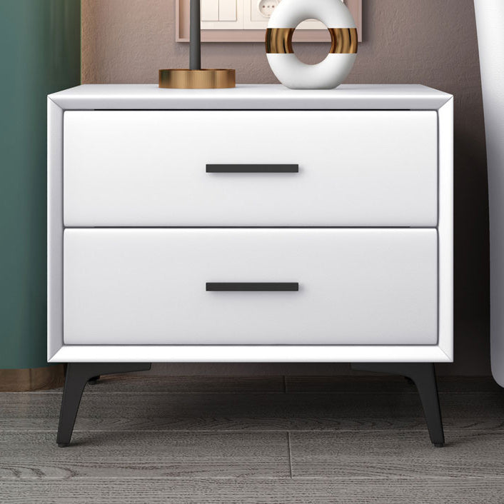 Comodino da letto in pelle notturno contemporaneo con cassetti