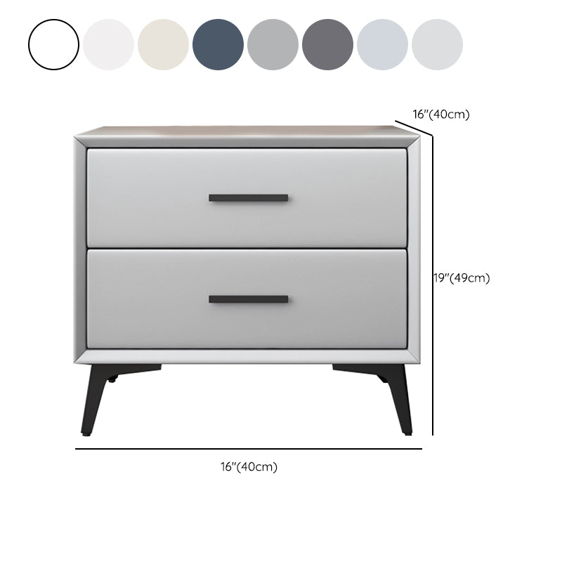 Comodino da letto in pelle notturno contemporaneo con cassetti