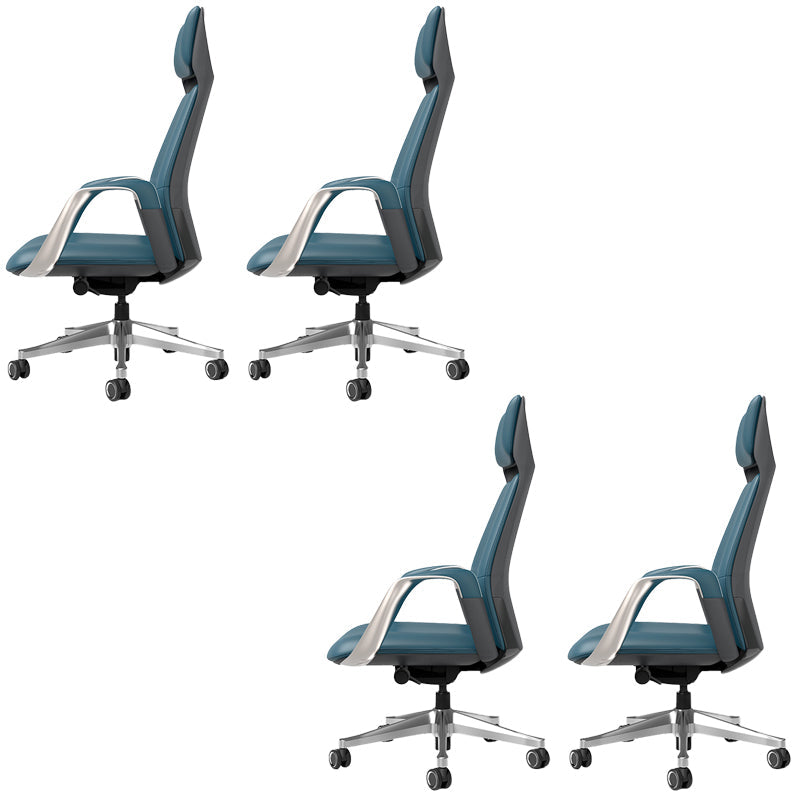 モダンオフィスチェアレザーチルトメカニズムホイール付きの悲惨な人間工学に基づいたデスクチェア