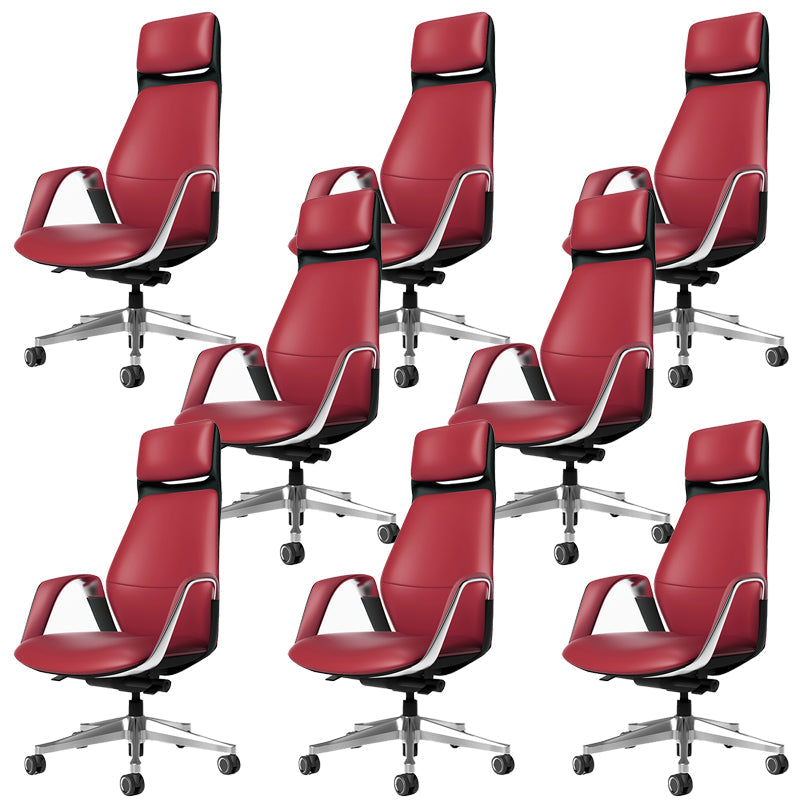 モダンオフィスチェアレザーチルトメカニズムホイール付きの悲惨な人間工学に基づいたデスクチェア