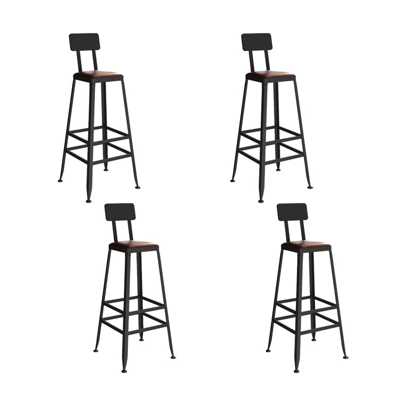 Sgabello da bar senza braccia da bar in stile industriale con gambe nere