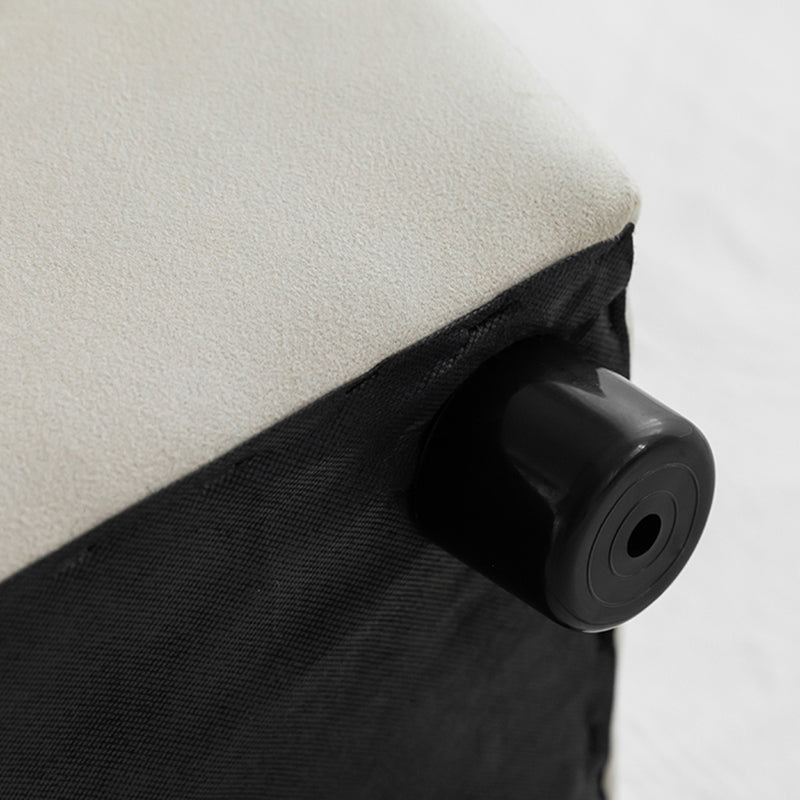 Sedia a reclinabile standard di colore solido contemporaneo con backup trapuntato