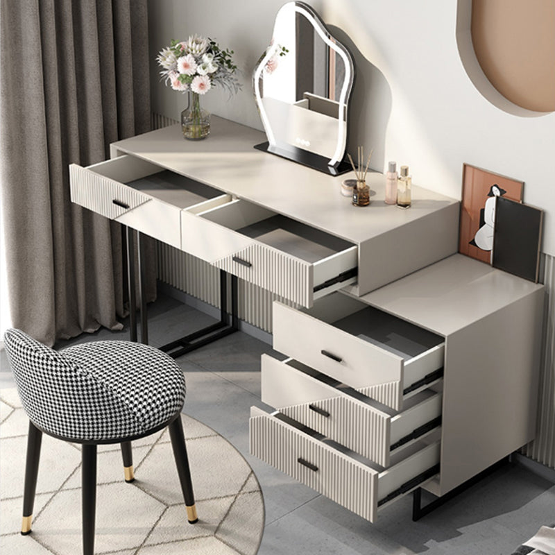 Scantina scandinava di vanità bianca in pietra a 5 cassetti da toeletta da toeletta