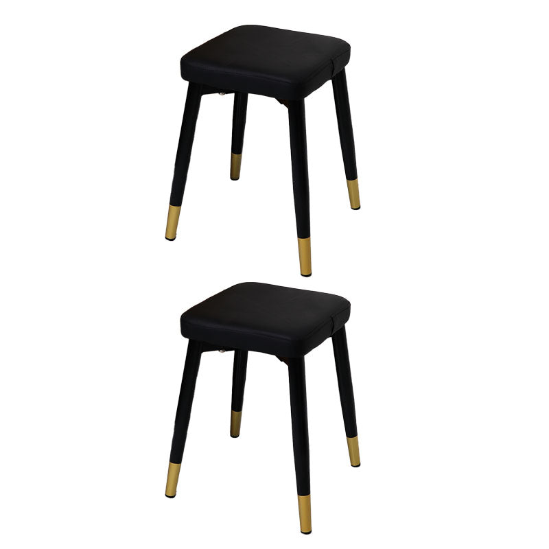 Glam otomano de cuero de cuero sólido otomano cuadrado con patas de metal