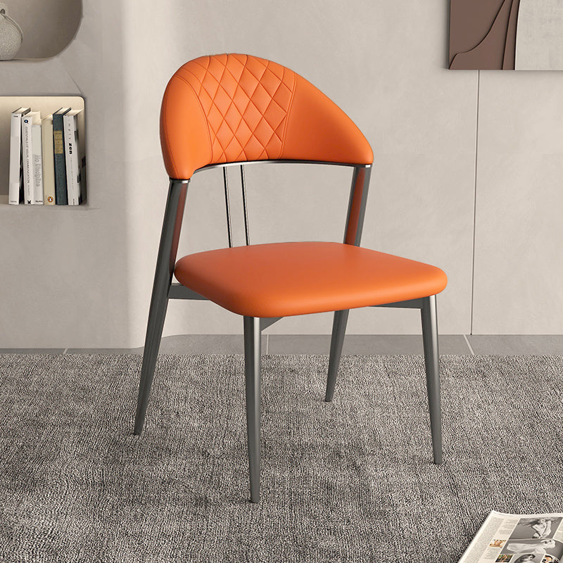 フェイクレザーダイニングチェアノルディックスタイルオープンバックアームレスダイニングルーム用