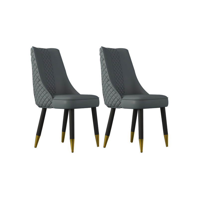 工業スタイルのダイニングチェアフェイクレザーキッチンの椅子と木製の脚