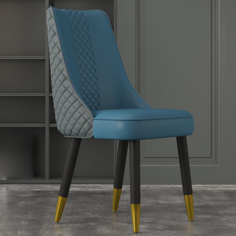 工業スタイルのダイニングチェアフェイクレザーキッチンの椅子と木製の脚