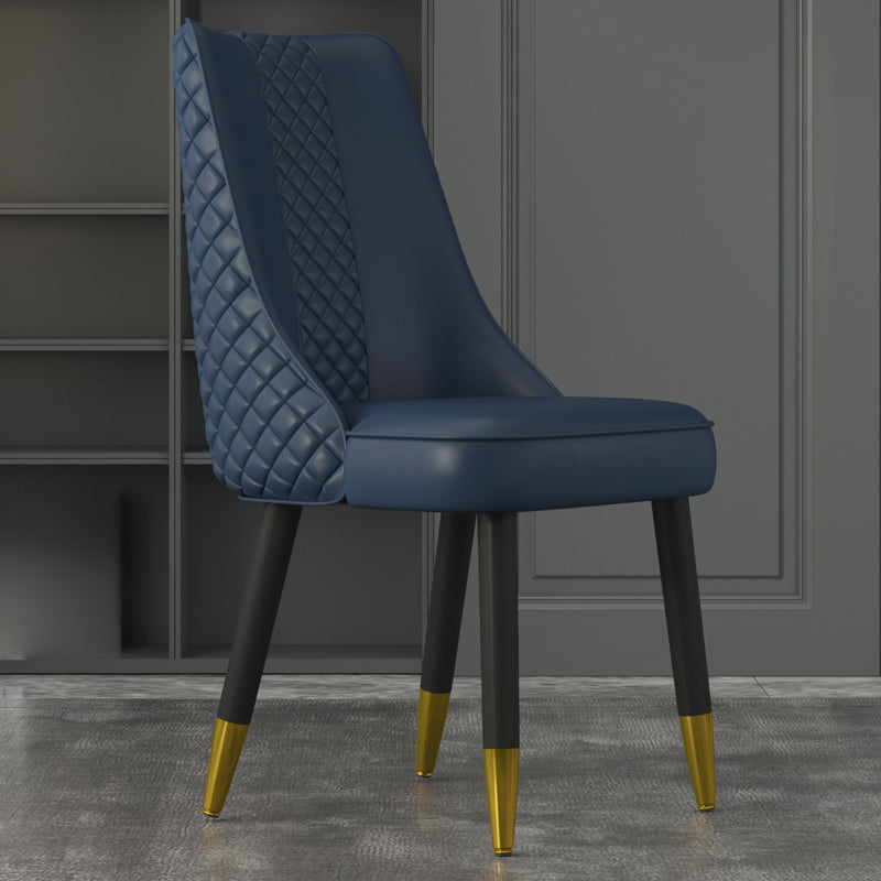 工業スタイルのダイニングチェアフェイクレザーキッチンの椅子と木製の脚