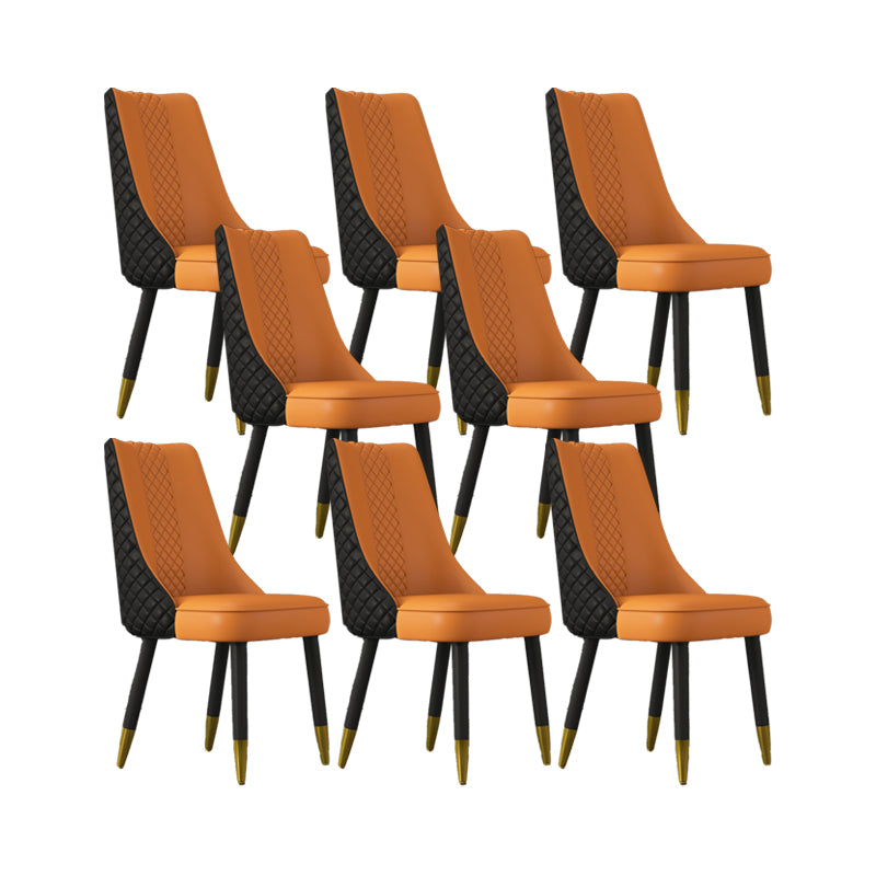 工業スタイルのダイニングチェアフェイクレザーキッチンの椅子と木製の脚