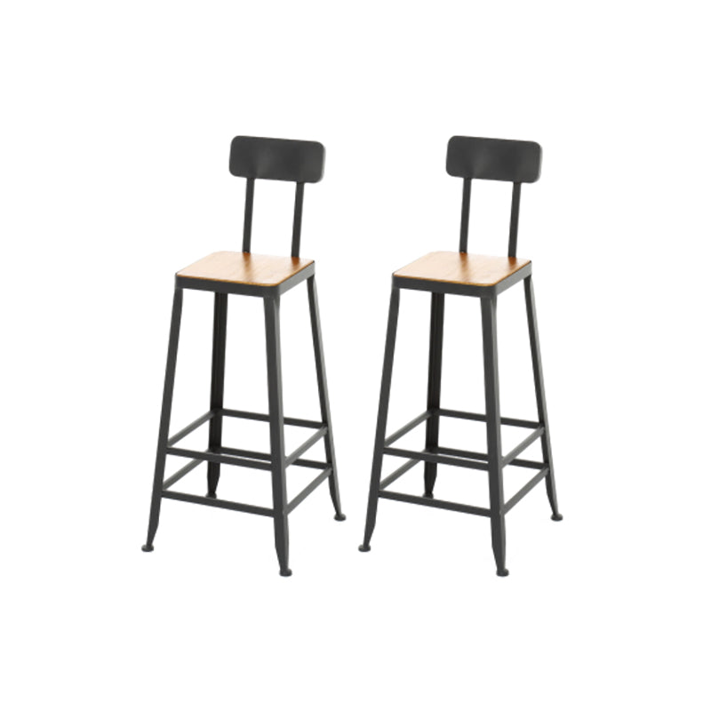 Sgabello da bar senza braccio da pranzo in metallo contemporaneo con base nera