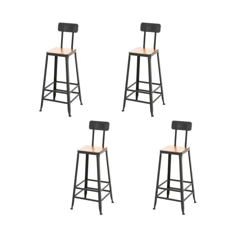 Sgabello da bar senza braccio da pranzo in metallo contemporaneo con base nera