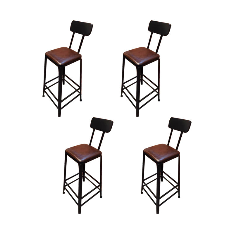 Sgabello da bar senza braccio da pranzo in metallo contemporaneo con base nera