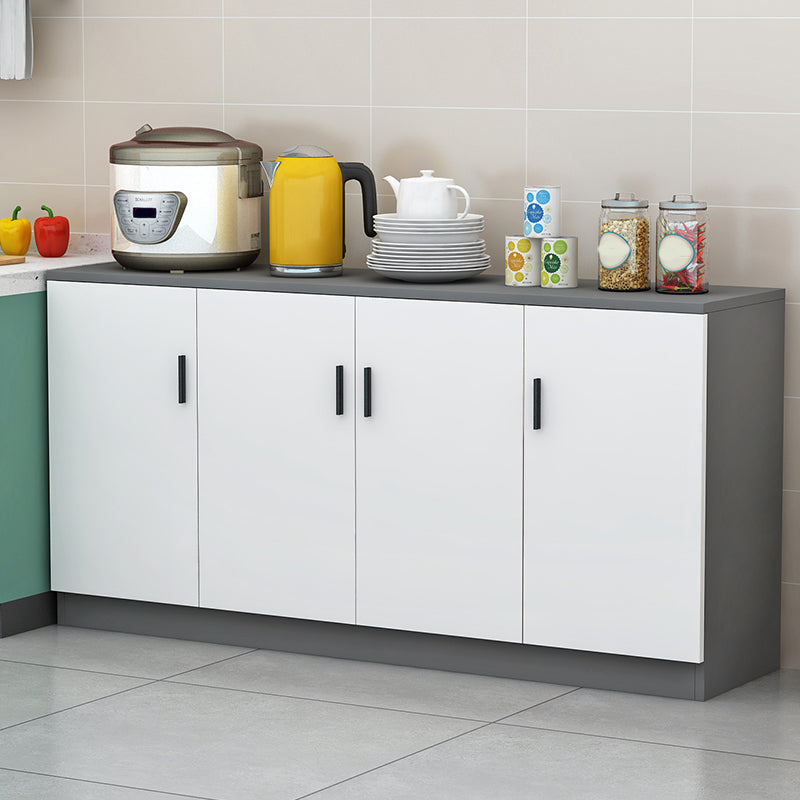 Moderno server per scaffali regolabili in legno ingegnerizzato la credenza con porte