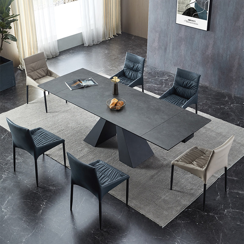 Moderner, einfacher Esstisch, rechteckiger Esstisch mit Metallsockel für das Esszimmer