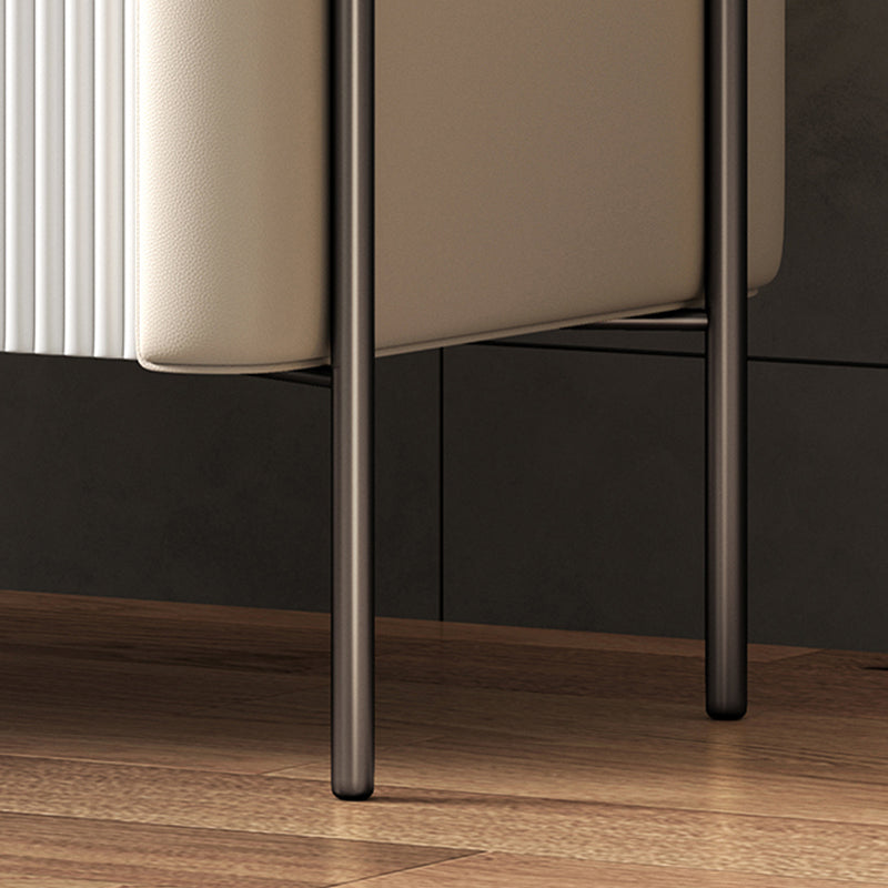 Accento moderno tavolo da comodino stoccaggio del comodino in pietra con gambe